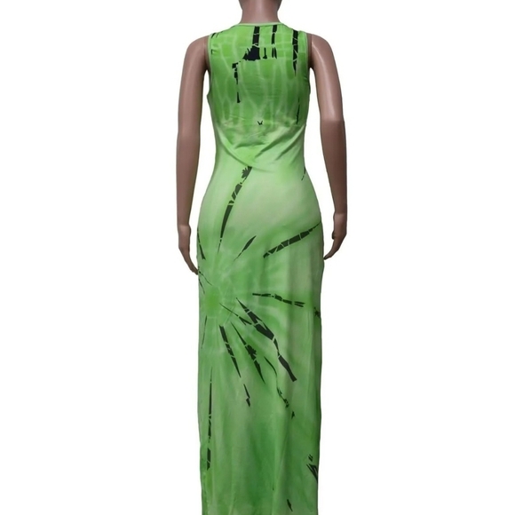 Vibrant Green Tie-Dye Maxi Dresses - Picture 4 of 6